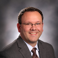 Christopher R Barnes