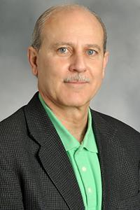 Lawrence R Fischetti