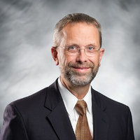 David E Langholz, MD